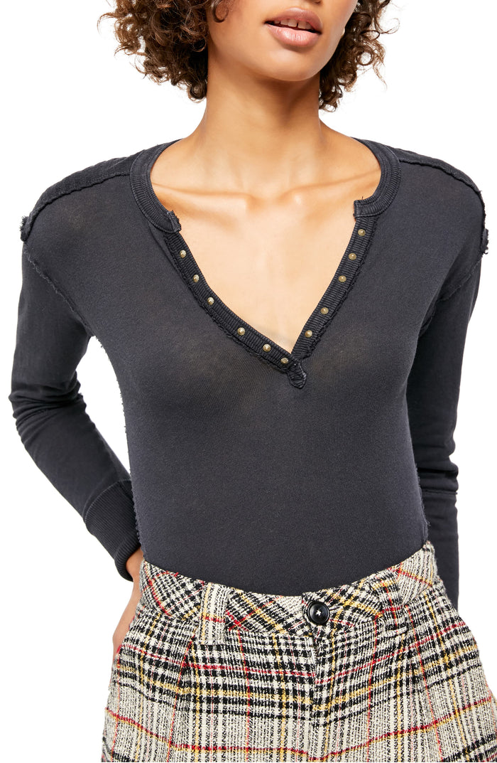 Free People Womens Embellished Long Sleeve V Neck Top by Vanessa Jane