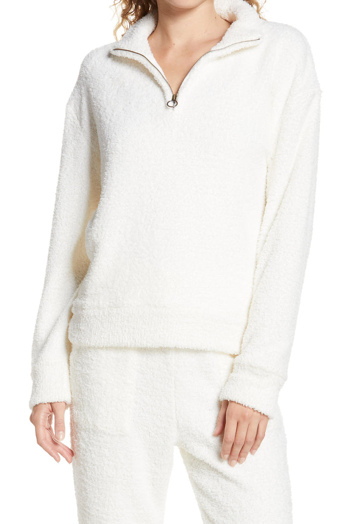 Honeydew Comfort Queen Pullover, Size Medium by Vanessa Jane