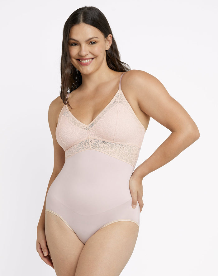 Maidenform Womens Lace Tame Your Tummy Bodysuit in Beige, Size Small by Vanessa Jane