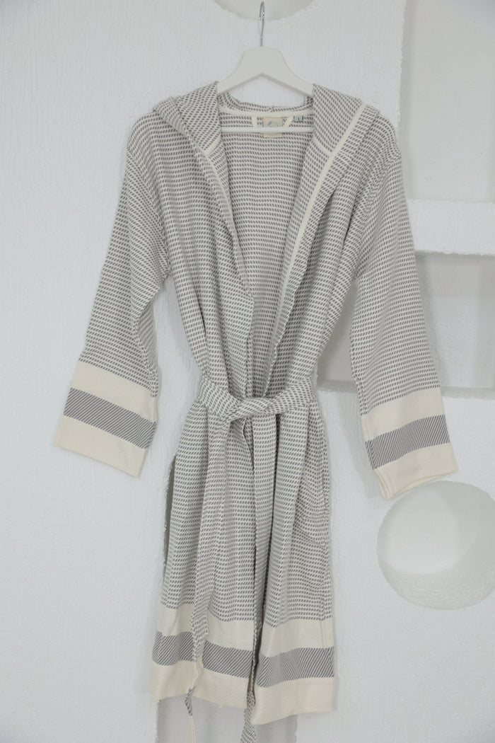 Cotton Gray & White Bathrobe by NoaPure.com