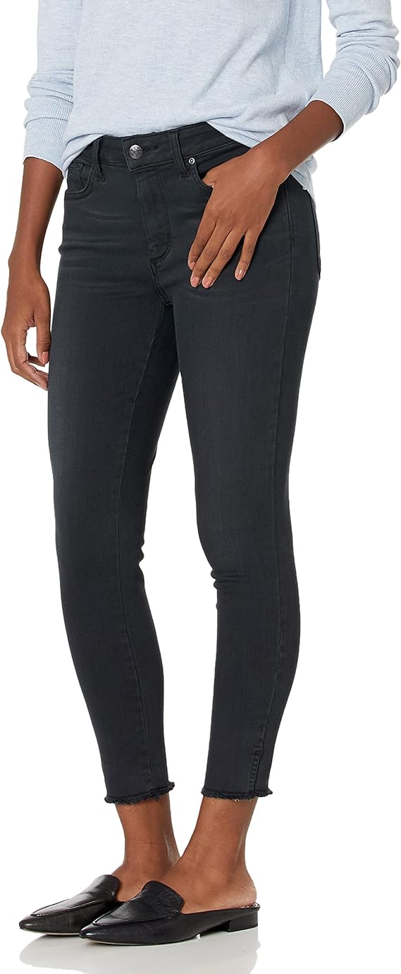 Levis Womens 720 High Rise Super Skinny Jeans by Vanessa Jane