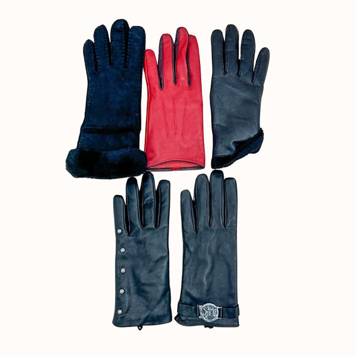 Lot of random single hand gloves, S-M by Vanessa Jane