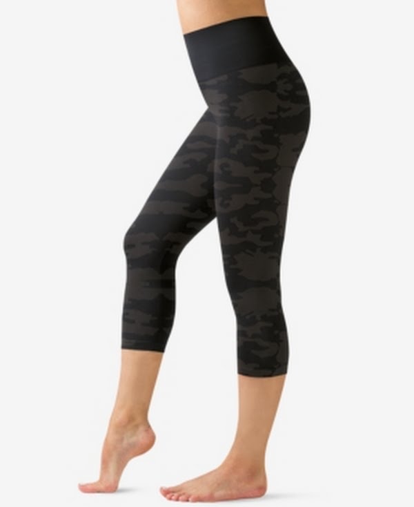 Warners Easy Does It Seamless Shaping Capri Leggings – Black, S/M by Vanessa Jane