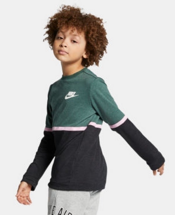Nike Sportswear Advance 15 Crewneck T-Shirt - Fir Juniors, Green, Size XL by Vanessa Jane