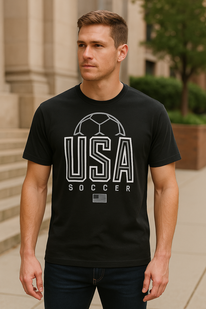 USA Men’s Soccer T-shirt with soccer ball logo Size Large by Vanessa Jane