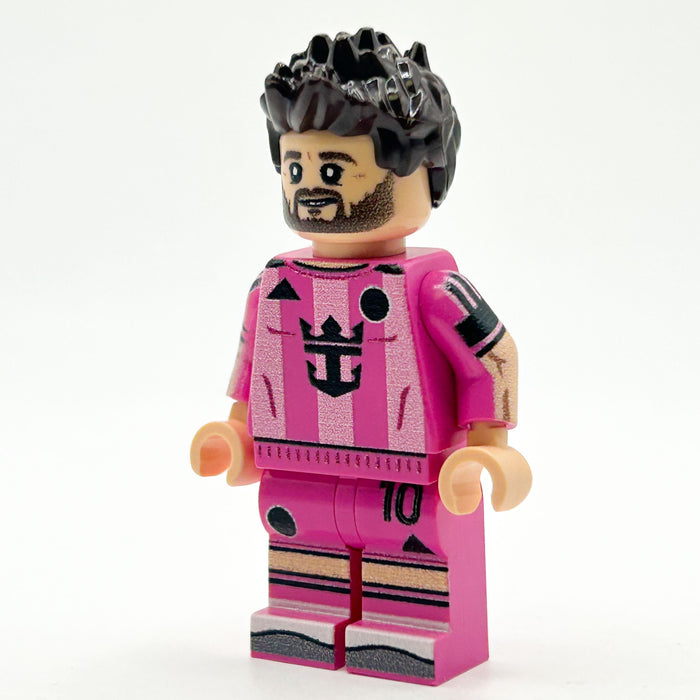 #10 LM Futbol/Soccer Player Minifig by B3 Customs