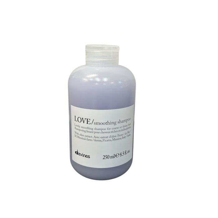 Davines LOVE Smoothing Shampoo 250 mL by Nava Beauty