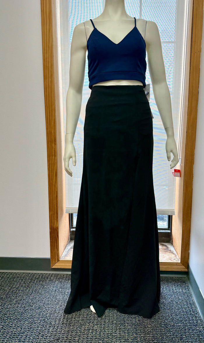 B Darlin Juniors 2-PC. Lace-Back Slit Gown ? Navy/Black Size 13/14 by Vanessa Jane
