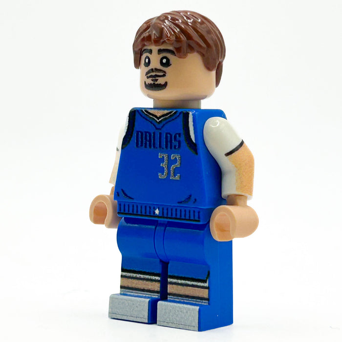 The Flaggship #32 DAL Basketball Player Minifig by B3 Customs