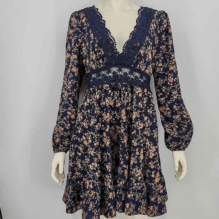 Shein Womens Lace V-Neck Floral Dress, Size Large by Vanessa Jane