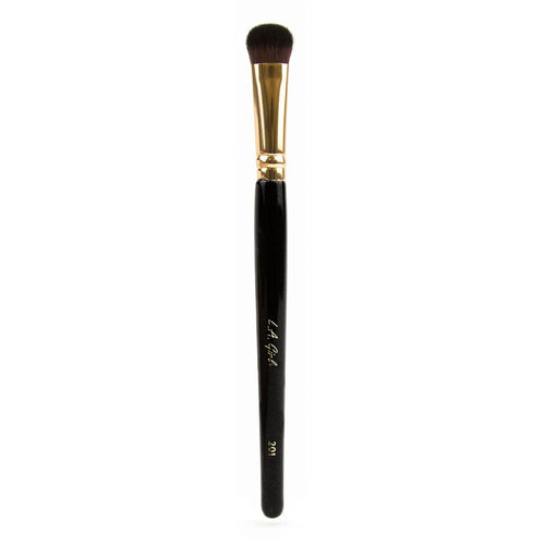 L.A. GIRL Pro Brush - Large Shader Brush by Avera Group
