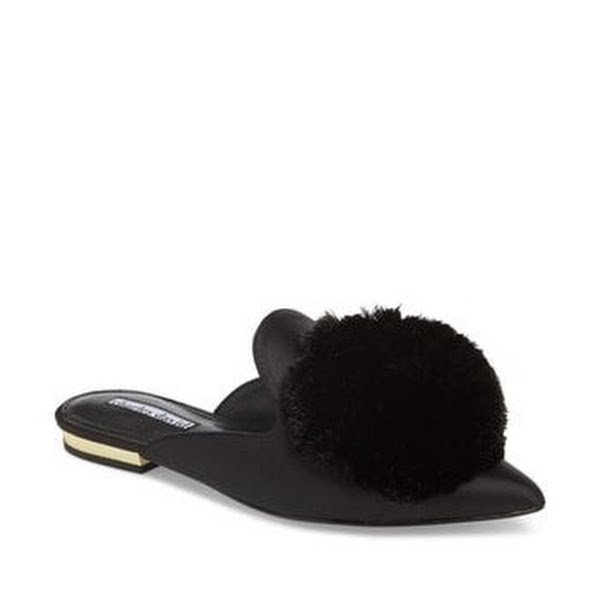 Charles David Collection Wella Sandals Womens Shoes, Size 8/Black by Vanessa Jane