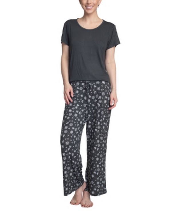 Hanes Solid Top, Size Large by Vanessa Jane