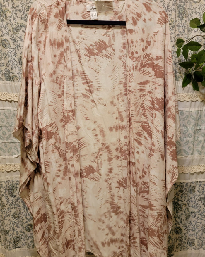 Japna Kimono, made in India, one size by Vanessa Jane
