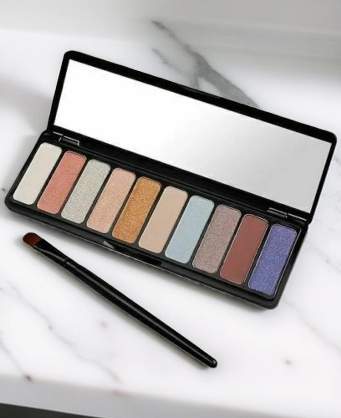 RH Macy 10 Color Galaxy Dust Eyeshadow Palette & Eye Shadow Brush New In Box by Vanessa Jane