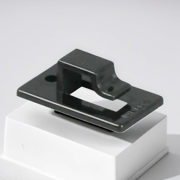 Maxim 53255 StarStrand Universal Plastic Wire Clips (10/PK) by Vanessa Jane