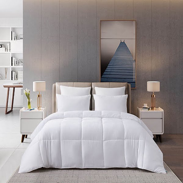 Kathy Ireland Cooling Light Warmth Lyocell Blend Comforter, King - White by Vanessa Jane