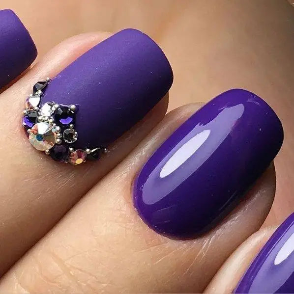 Akzentz Luxio - Intrigue by The Nail Hub