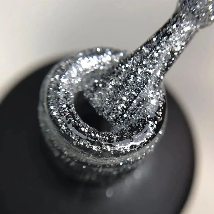 Akzentz Luxio - Silver by The Nail Hub