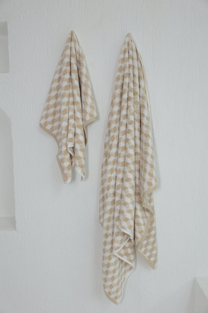 Bath & Hand Towel Set by NoaPure.com
