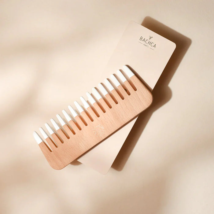 Bachca Wooden Comb by Nava Beauty