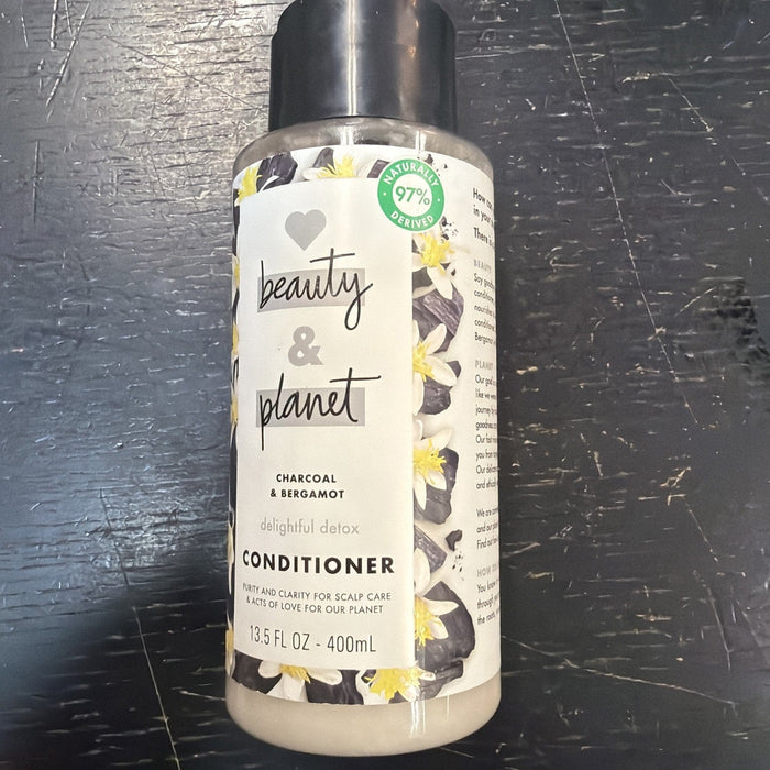 Love Beauty And Planet Cleansing Conditioner Charcoal & Bergamot by Price Is Right Miami