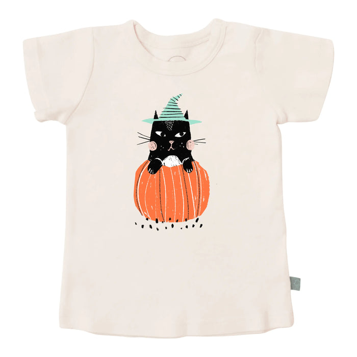 graphic tee | halloween cat by Finn + Emma