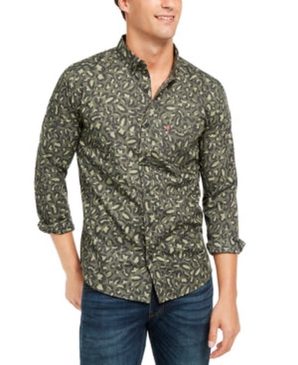 Levi's Mens Animal Print Button-Down Shirt, Size Medium by Vanessa Jane