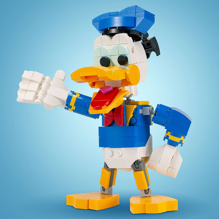 Donald - Custom MOC made using LEGO parts by B3 Customs