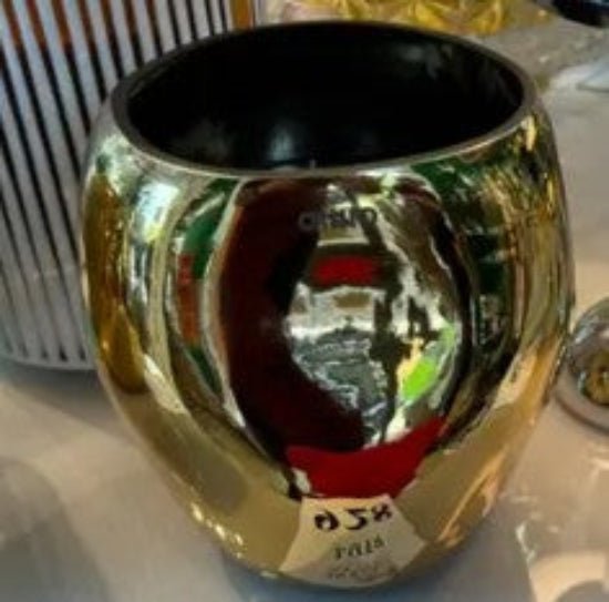 Onno Zanzibar Metallic Candle, Copper Gold, Large by Price Is Right Miami