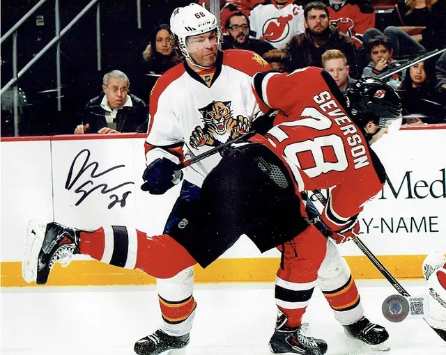 Damon Severson New Jersey Devils Autographed 8x10 Photo Beckett Holo by Price Is Right Miami