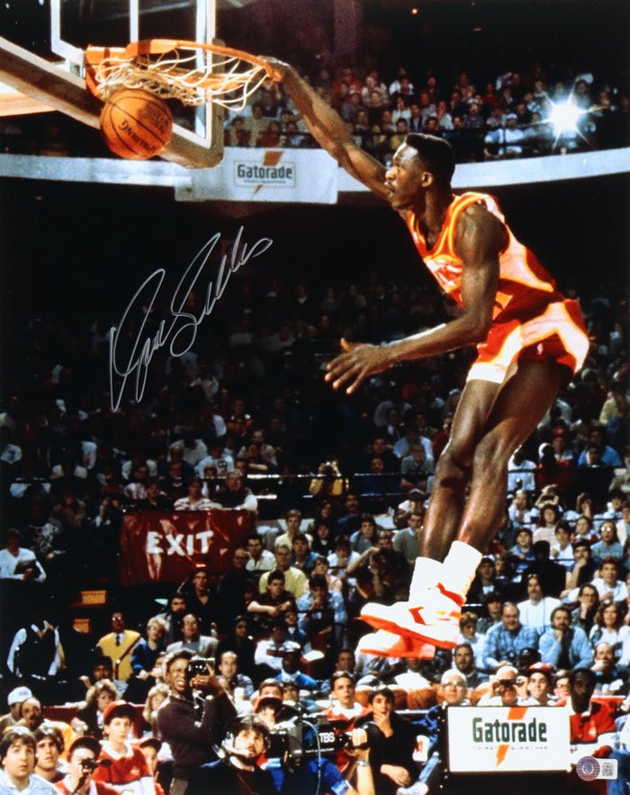 Dominique Wilkins Signed Hawks 16x20 Photo (Beckett) by Price Is Right Miami