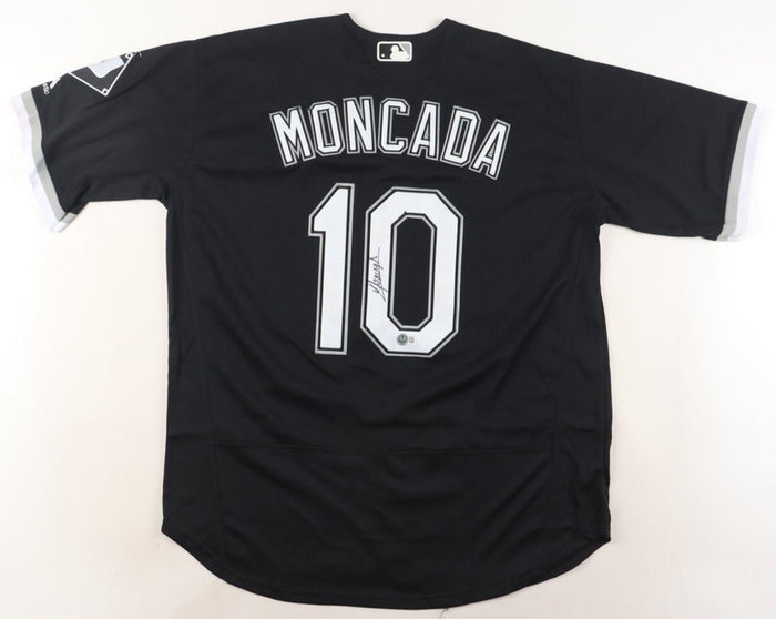 Yoan Moncada Signed Jersey XL(Beckett) Chicago White Sox by Price Is Right Miami