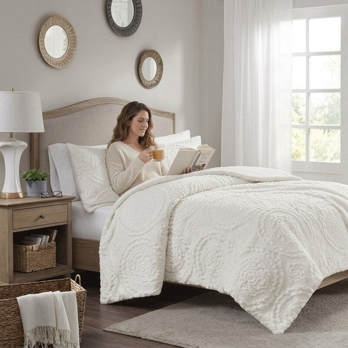 Madison Park Nova Embroidered Medallion Ultra Plush Comforter Set Californi by Vanessa Jane
