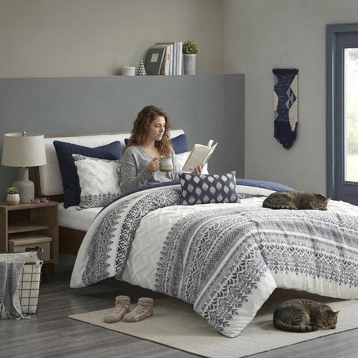 Ink Ivy Mila Cotton Printed Comforter Set With Chenille Full/Queen by Vanessa Jane