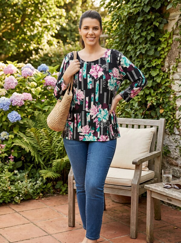 JM Collection Printed Pleated-Back Blouse, Size Large by Vanessa Jane