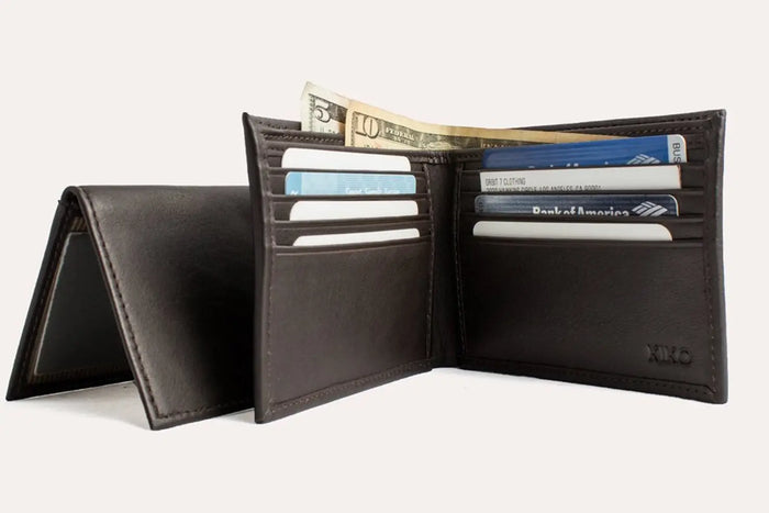 Traditional Bifold Wallet by Kiko Leather