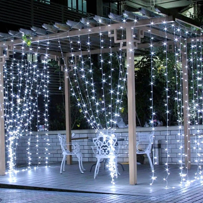10Ft 300 LED Cool White Window Curtain String Light by DailySale