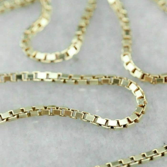 10K Solid Yellow Gold Box Chain by DailySale
