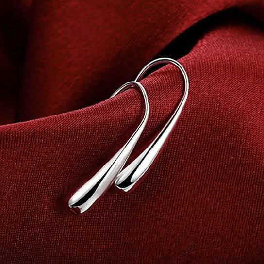 18K White Gold Tear Drop Earrings by DailySale