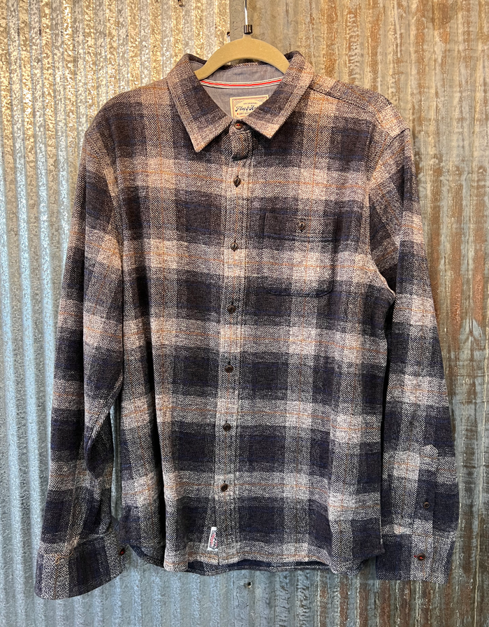 Linden LS Herringbone Flannel Shirt by Boutique 23