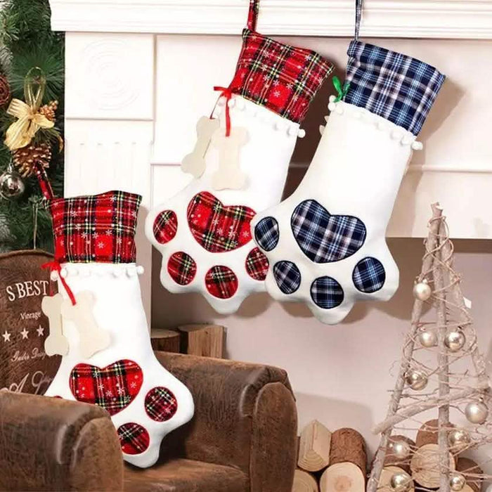 2-Pack: Plaid Christmas Pet Dog Cat Paw Hanging Stocking Socks by DailySale