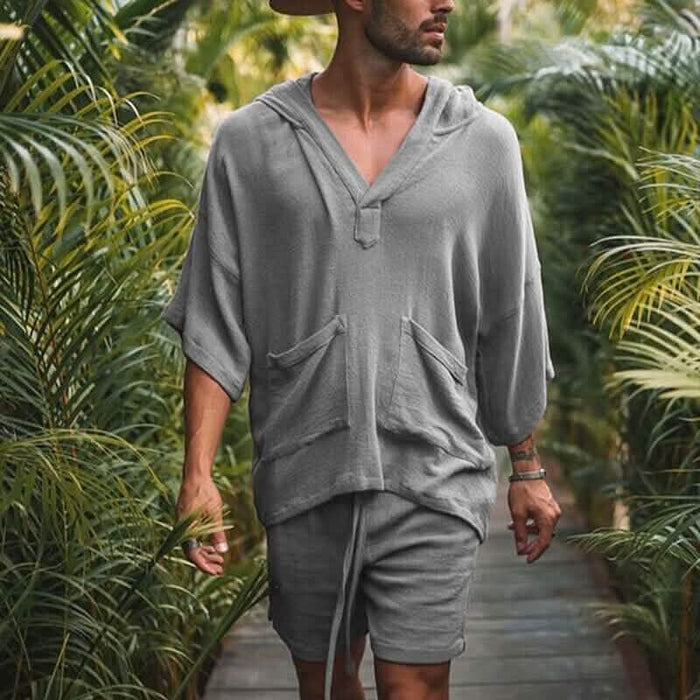 2-Piece Set: Men's Tracksuit Tennis Shirt Shorts and T Shirt Set Set Solid Color V Neck by DailySale