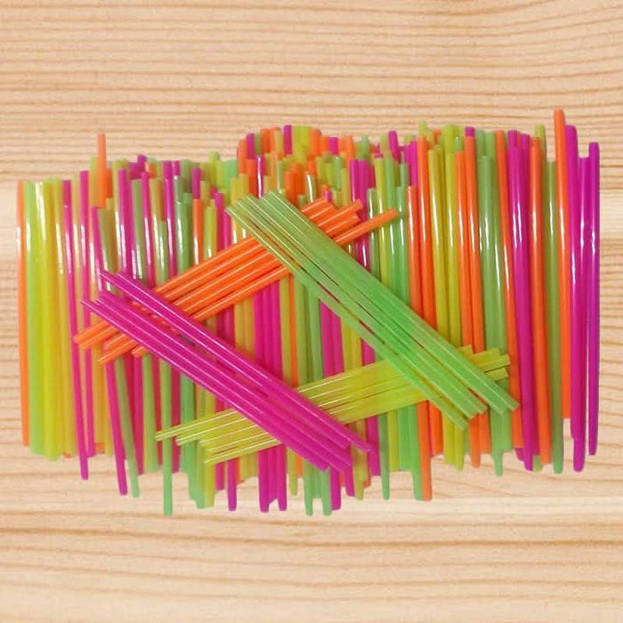 250-Pieces: Wow Plastic Neon Disposable Plastic Drinking Straws by DailySale