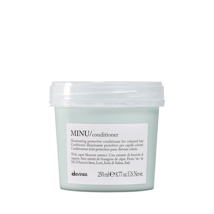 Davines MINU Illuminating Protective Conditioner 8.73oz by Pasteur Pharmacy