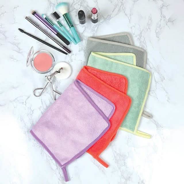 3-Pack: Lemon Lavender Makeup Removing Towels by DailySale