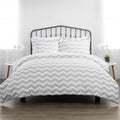 3-Piece: Arrow Patterned Duvet Cover Set by DailySale