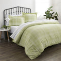 3-Piece Set: Polkadot Patterned Duvet Cover by DailySale