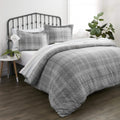 3-Piece Set: Polkadot Patterned Duvet Cover by DailySale