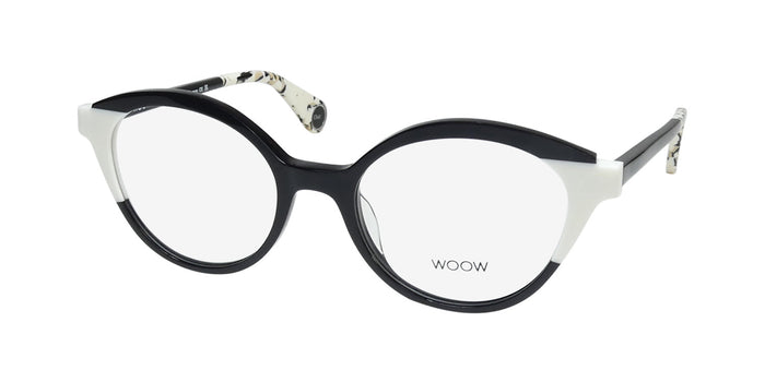 Woow Stand Out 2 Eyeglasses by ModaFrames